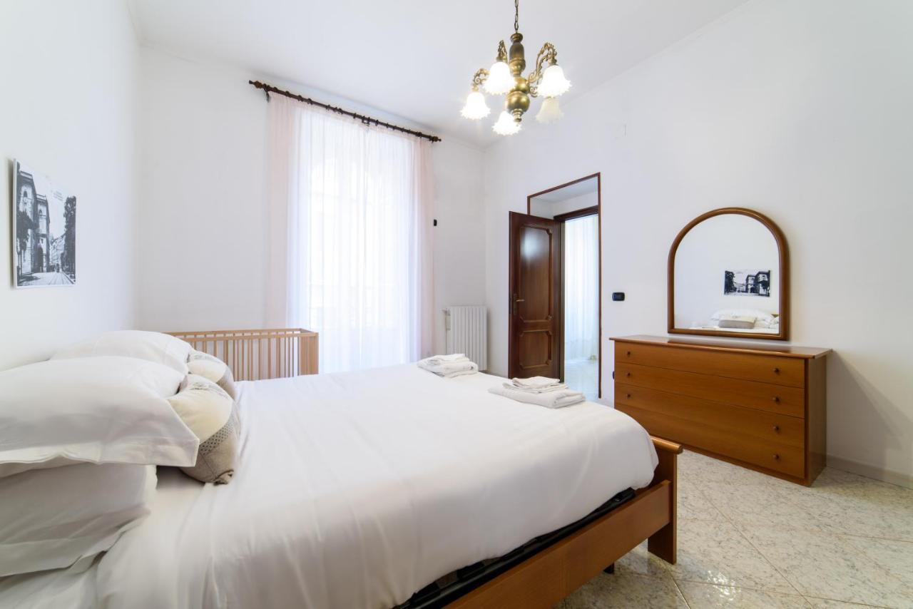 Casa Vacanze “In Centro” Salerno Buitenkant foto