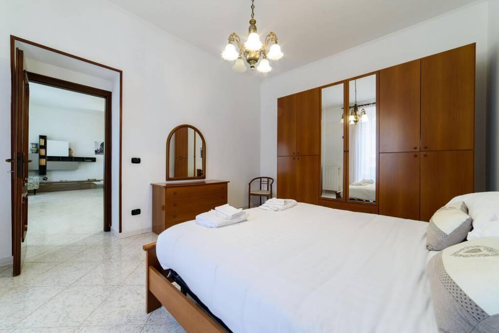 Casa Vacanze “In Centro” Salerno Buitenkant foto